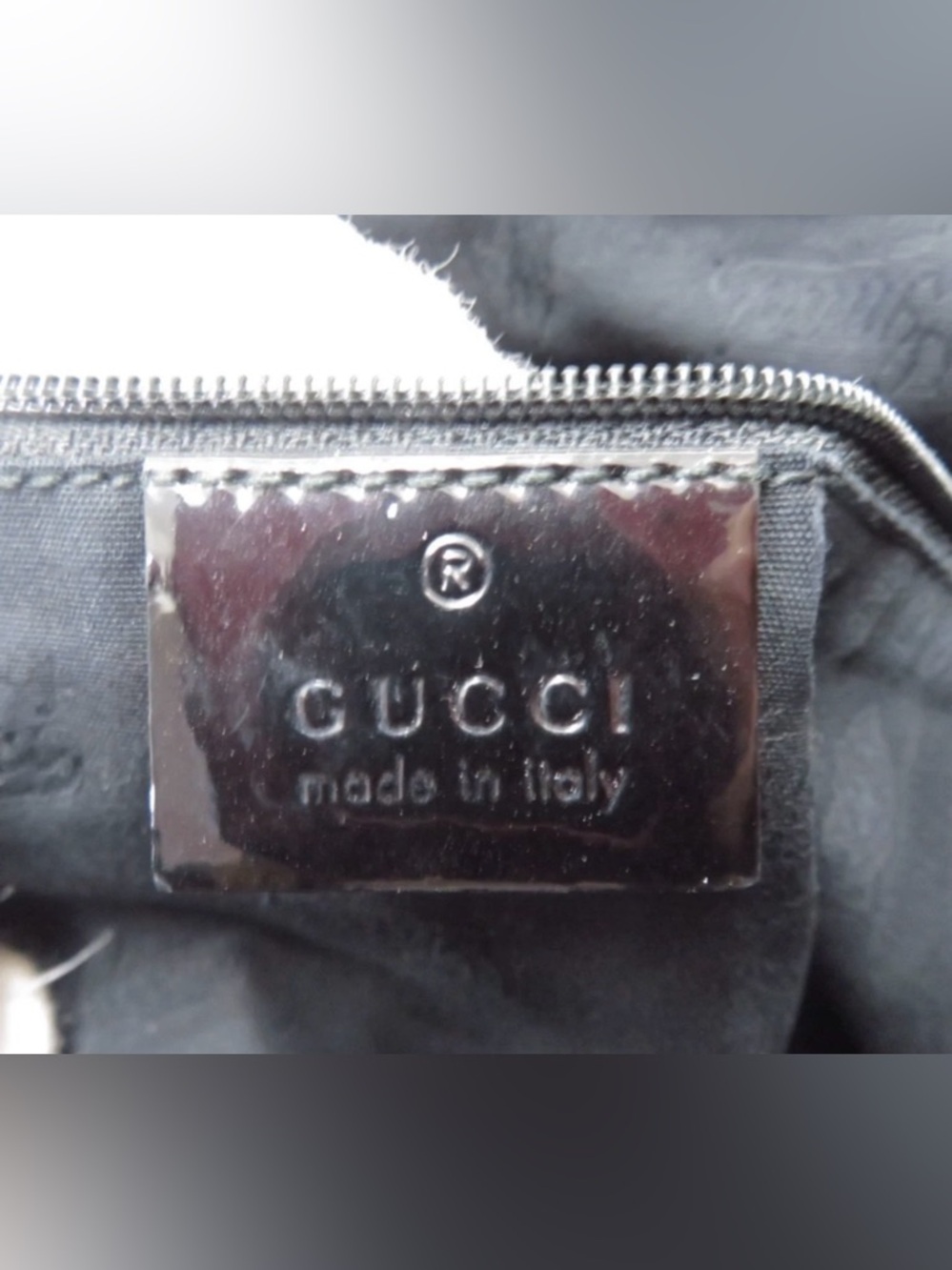 Gucci Beige GG Monogram Canvas Patent Leather Tote Bag - Picture 9 of 16